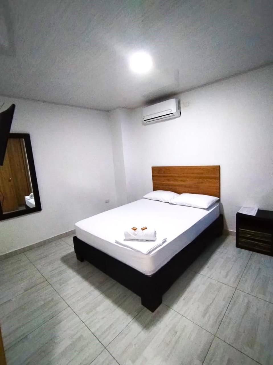 Hotel Real Del Valle Valledupar Kültér fotó
