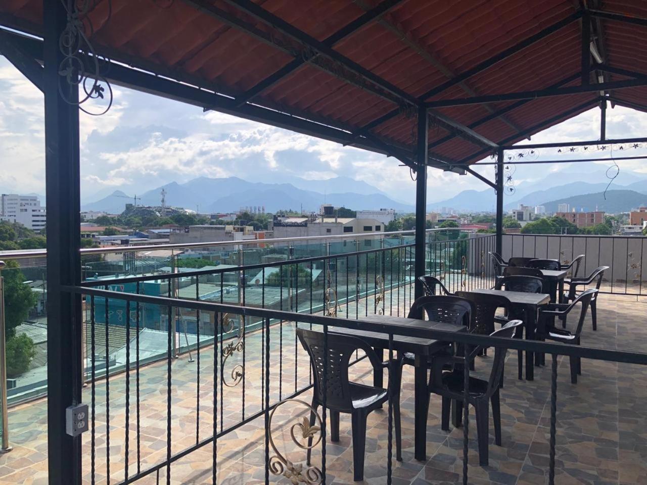 Hotel Real Del Valle Valledupar Kültér fotó